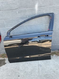 2017 - 2020 FORD FUSION - LEFT FRONT DRIVER DOOR SHELL OEM