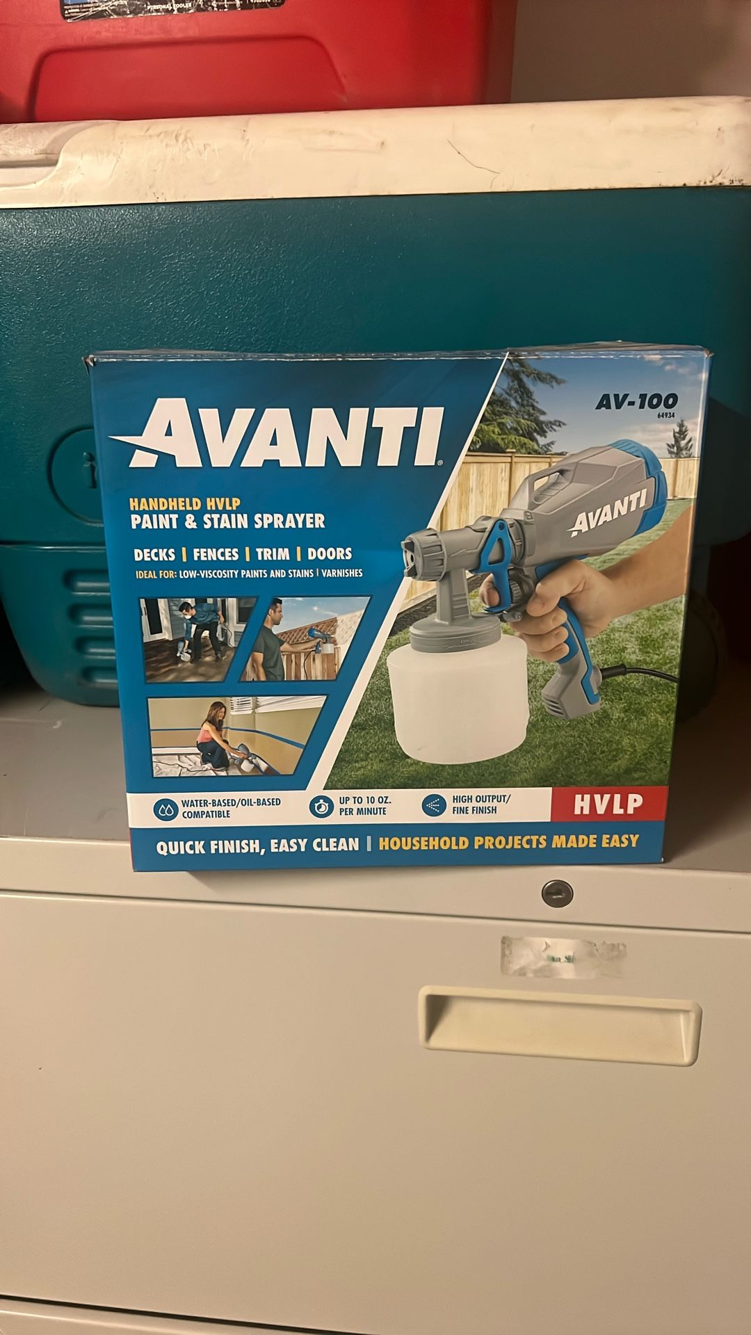 Avanti Sprayer Paint