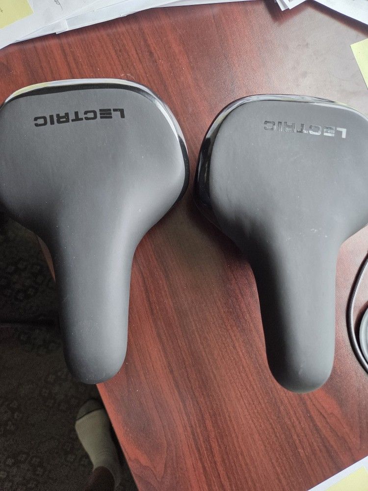 Bike Seats NEW (S. Hill)