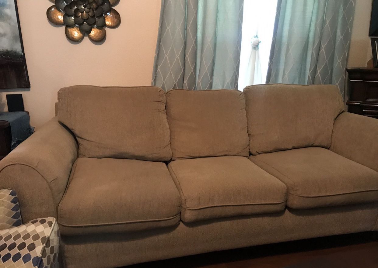 Sofa Bed ( Pull-Out Bed Full Size)