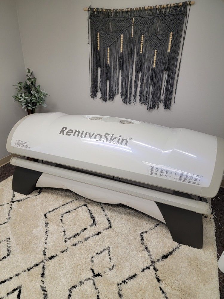 ProSun Renuvaskin L32 Red Light Therapy Bed