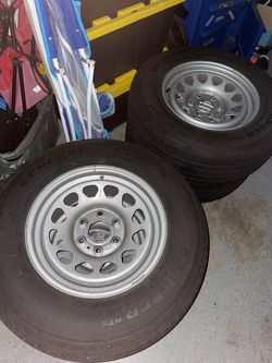 255/70 r 17 6 lug wheels and tires