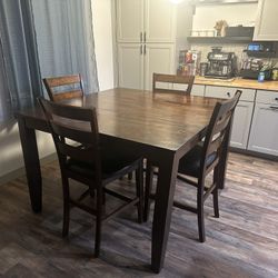 Kona Color Dinner Table Set 