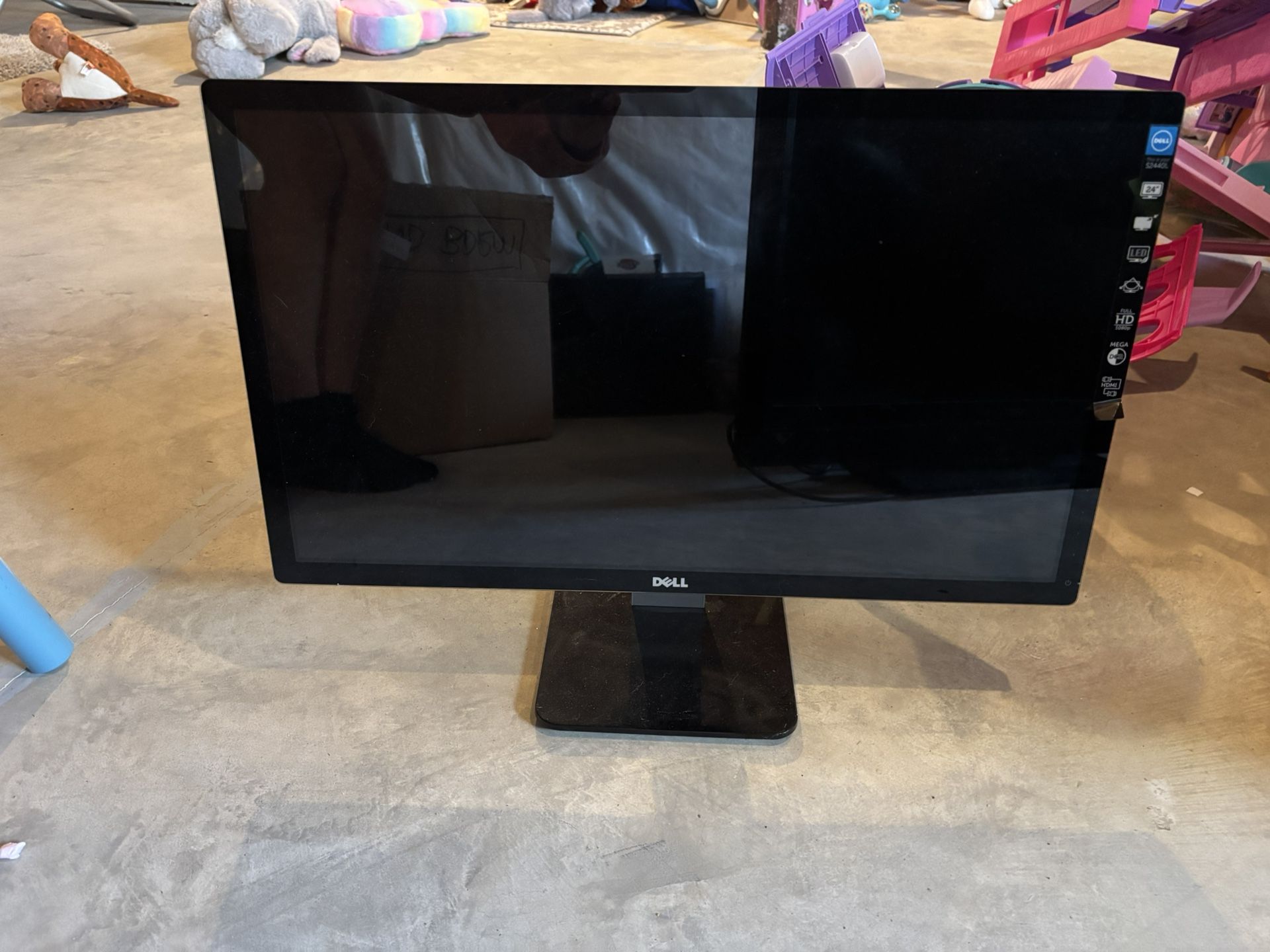 Dell 24 Inch Monitor