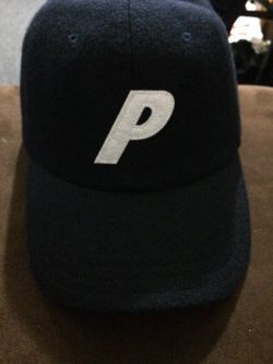 PALACE HAT $110 HMU WITH OFFERS
