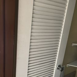 Wood Door 24” In Good Condition