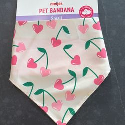 NEW Pet Bandana Size S