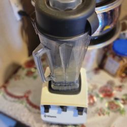 Vitamix Blender 5200
