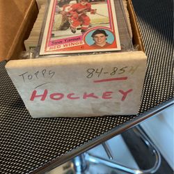 Topps 1984 85 Complete Hockey Set. 