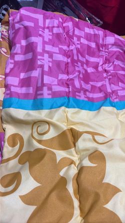 Twin bedspread for 6.00