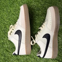Men’s 8 women’s 9.5 Nike Court Vision Low 'White Black Gum' - FQ8075 133