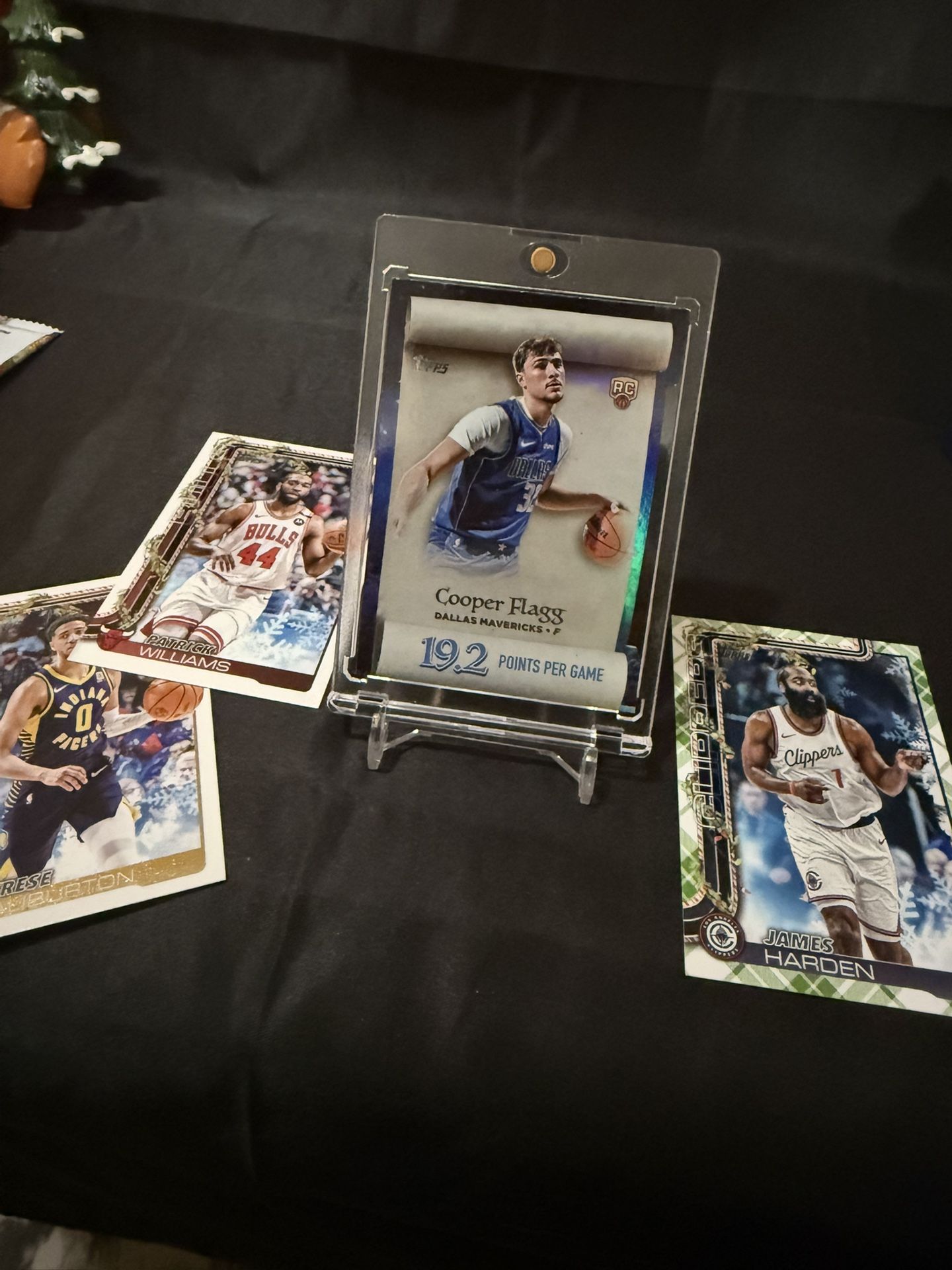 Tools Cooper Flagg Rc Includes 3 additional cards James Harden Patrick Williams Tyrese Halliburton