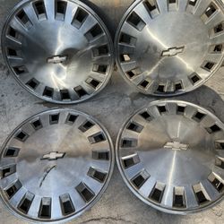 Car Hubcaps