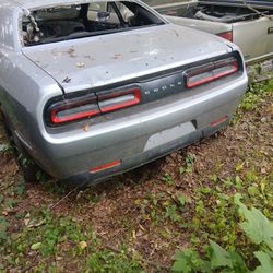 Dodge Challenger 2017 Parts 