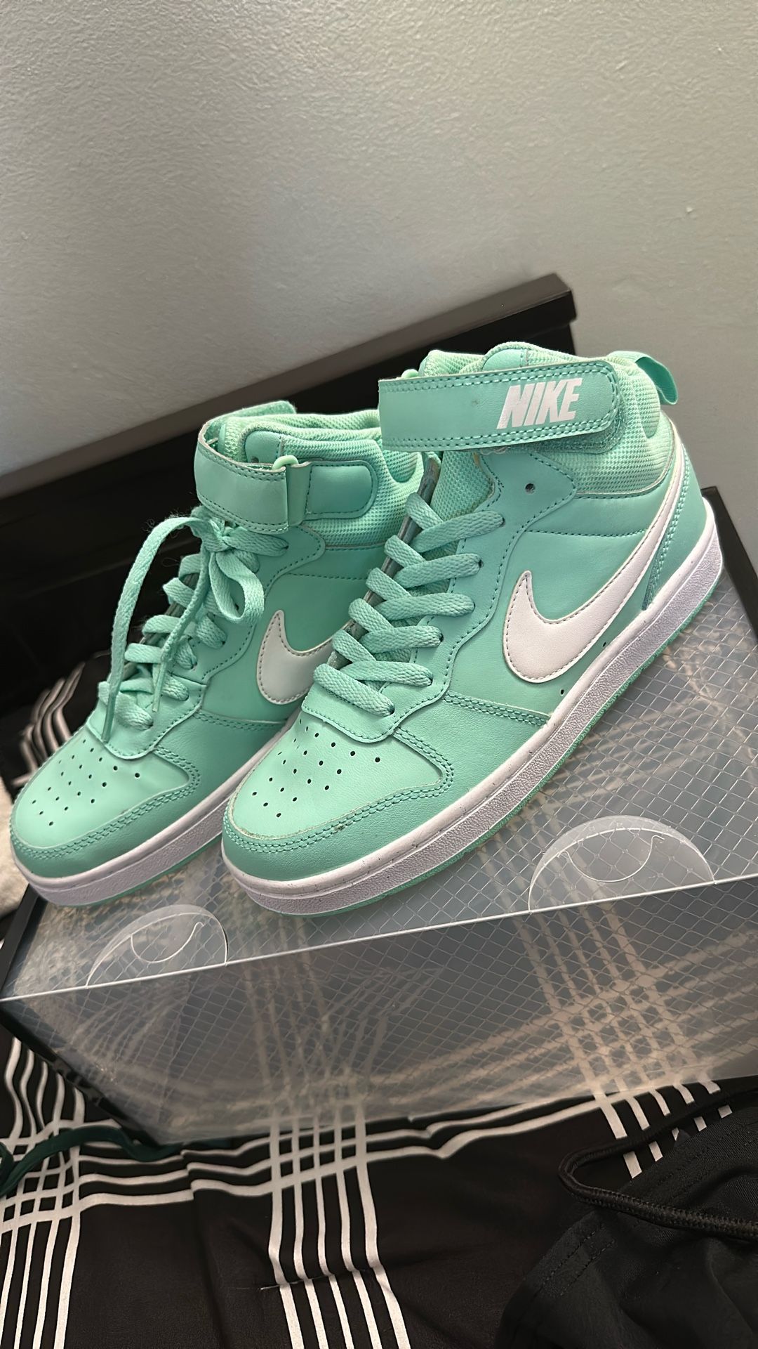 Nike Shoes 