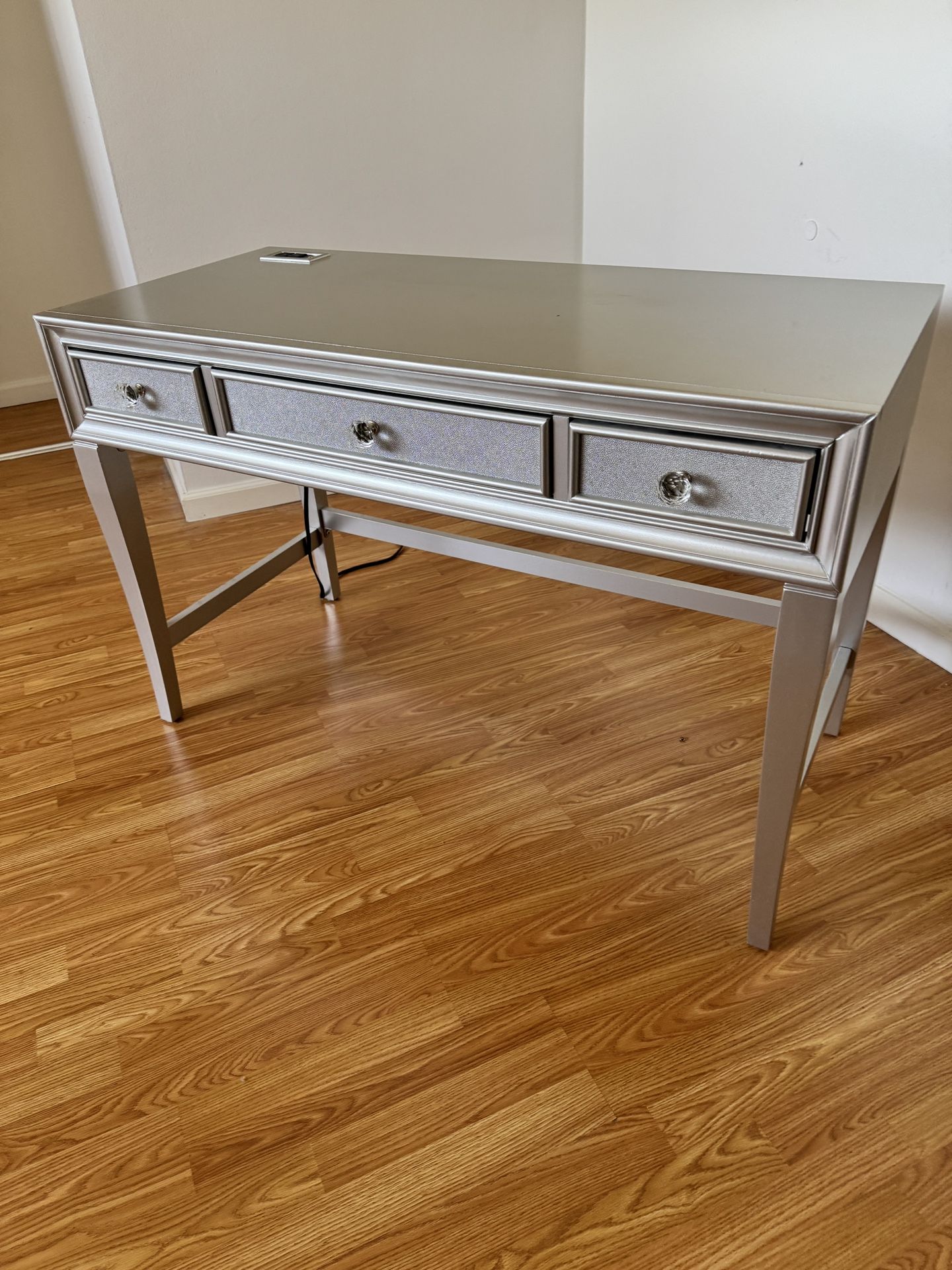 Fabulous Desk with Crystal Accents!