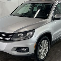 2014 Volkswagen Tiguan SEL 2.0T 4 Motion 