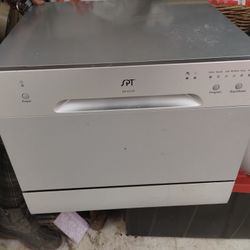 Small Counter Top Dishwasher Used Once