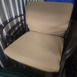 40 STEELCASE Chairs Lobby Office Business School Reception Area Dr Office $25. Each