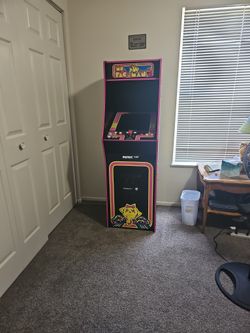 Ms. Pac Man Arcade Machine