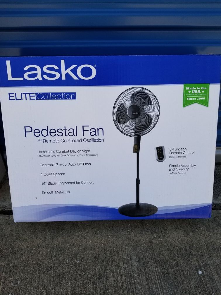 Lasko Elite Collection 16” Pedestal Fan with Remote Oscillation and  Thermostat for Sale in Wylie, TX - OfferUp