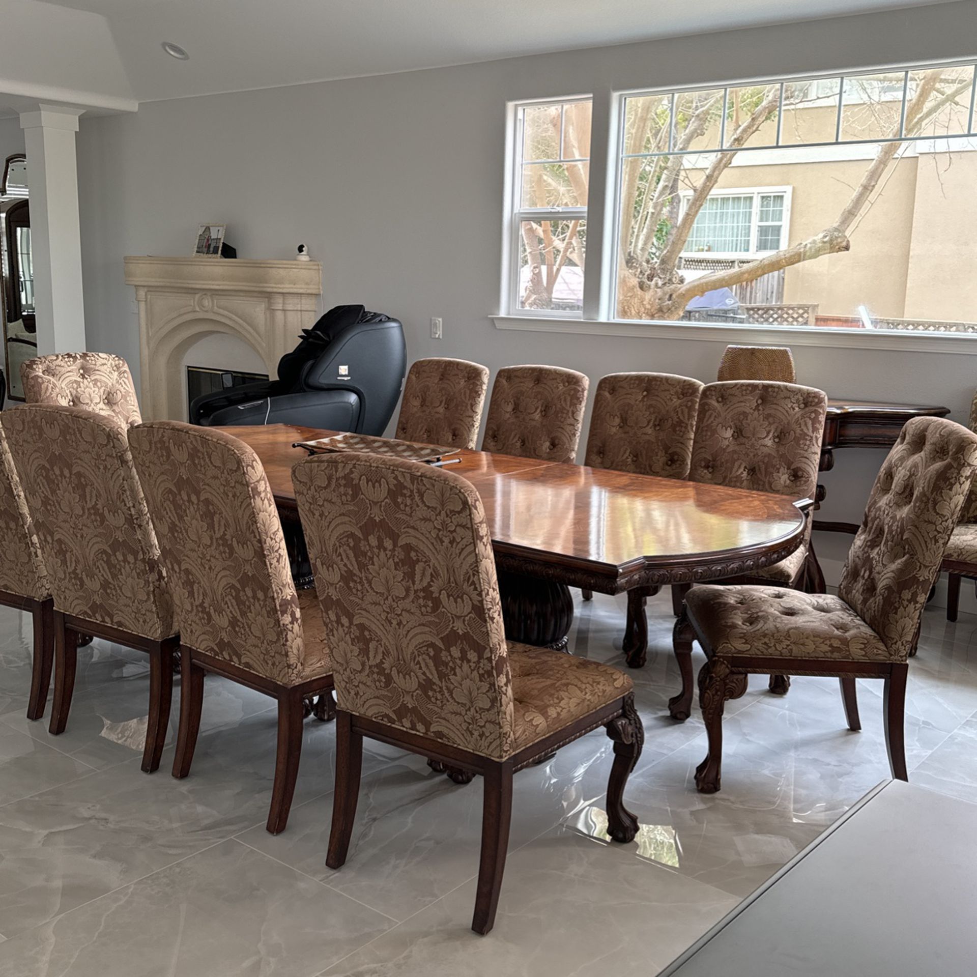 Dining Table With12 Chairs  10 Chair And 2 Arm Chair 