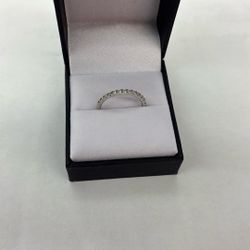 14 K White Gold Diamond Ring