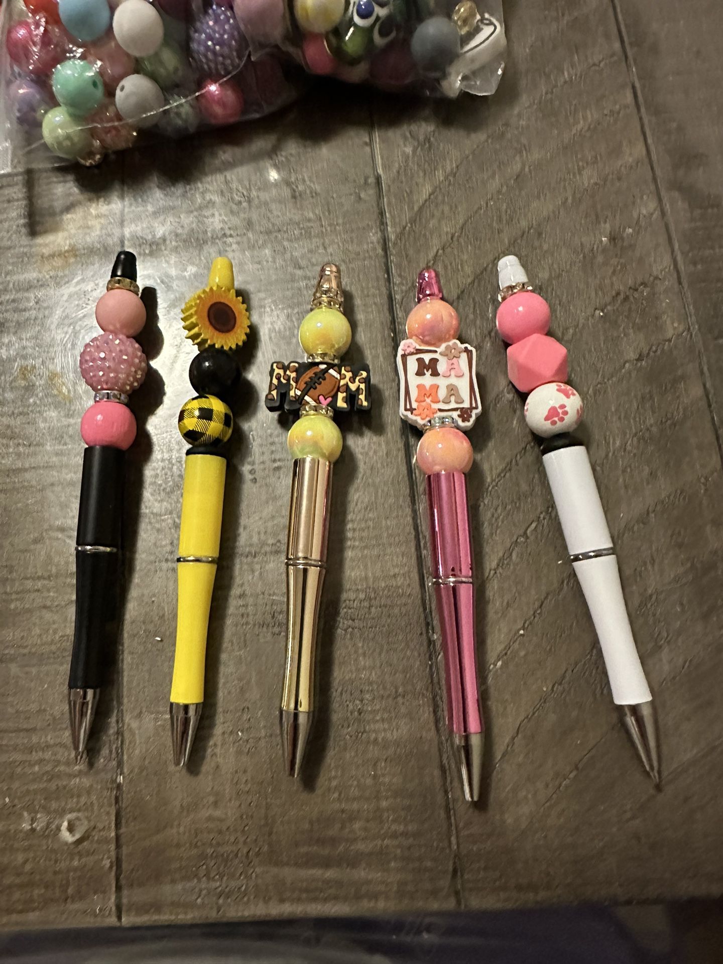 Beaded Pens And Keychains 