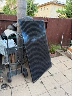270 W Solar Panel