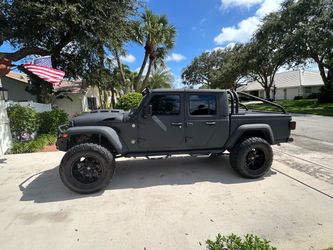 2021 Jeep Gladiator