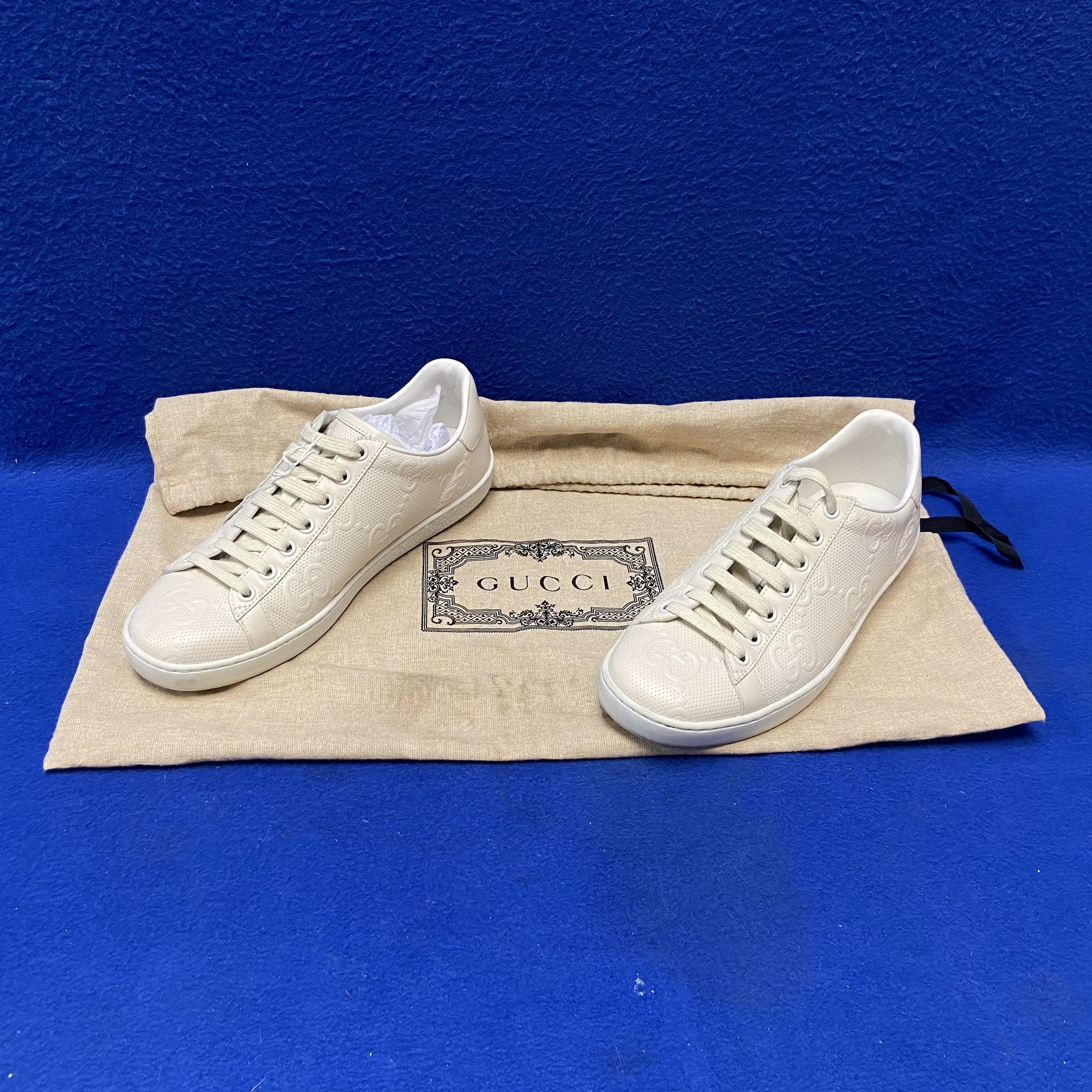 Gucci Ace GG Embossed Women’s Sneakers Size 37 1/2 (USA 7.5) 11052731