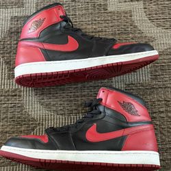 Air Jordan Retros Bred 1s Size 13 
