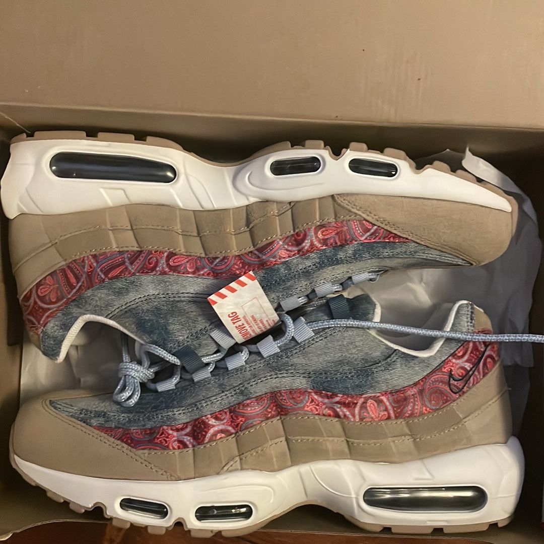 AIRMAX 95 WILD WEST SIZE 12 for Sale in Chicago, IL - OfferUp