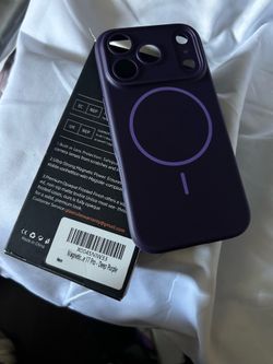 iPhone 15 Pro MagSafe Case Deep Purple