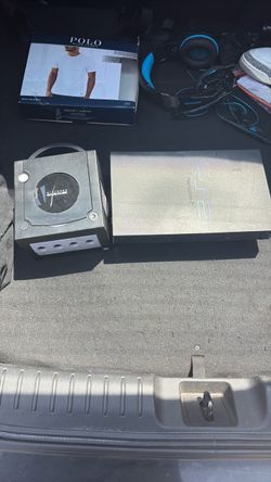 Gamecube and ps2  no wires or controllers