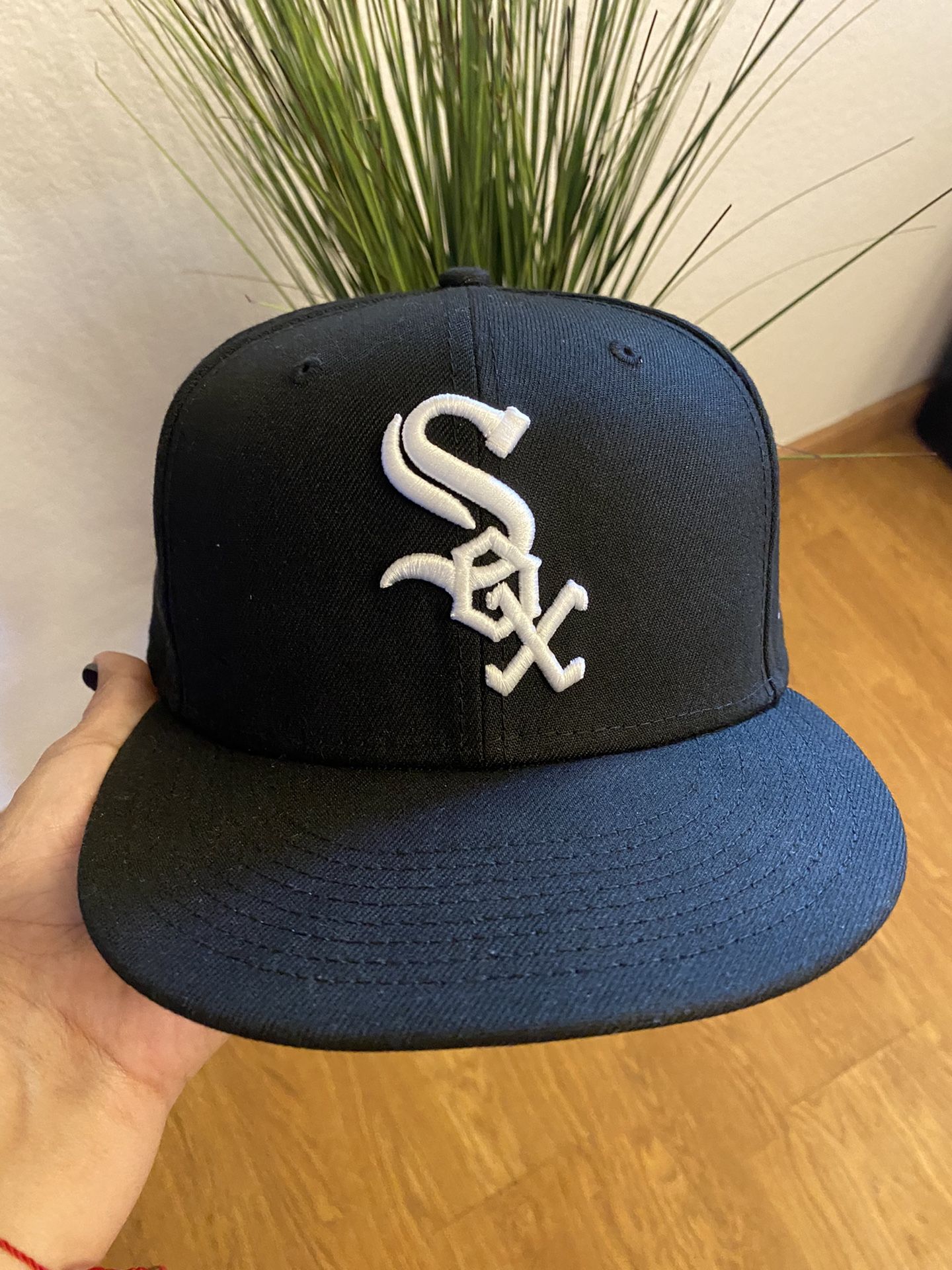 Sox Fitted Hat 7 5/8 Brand New 
