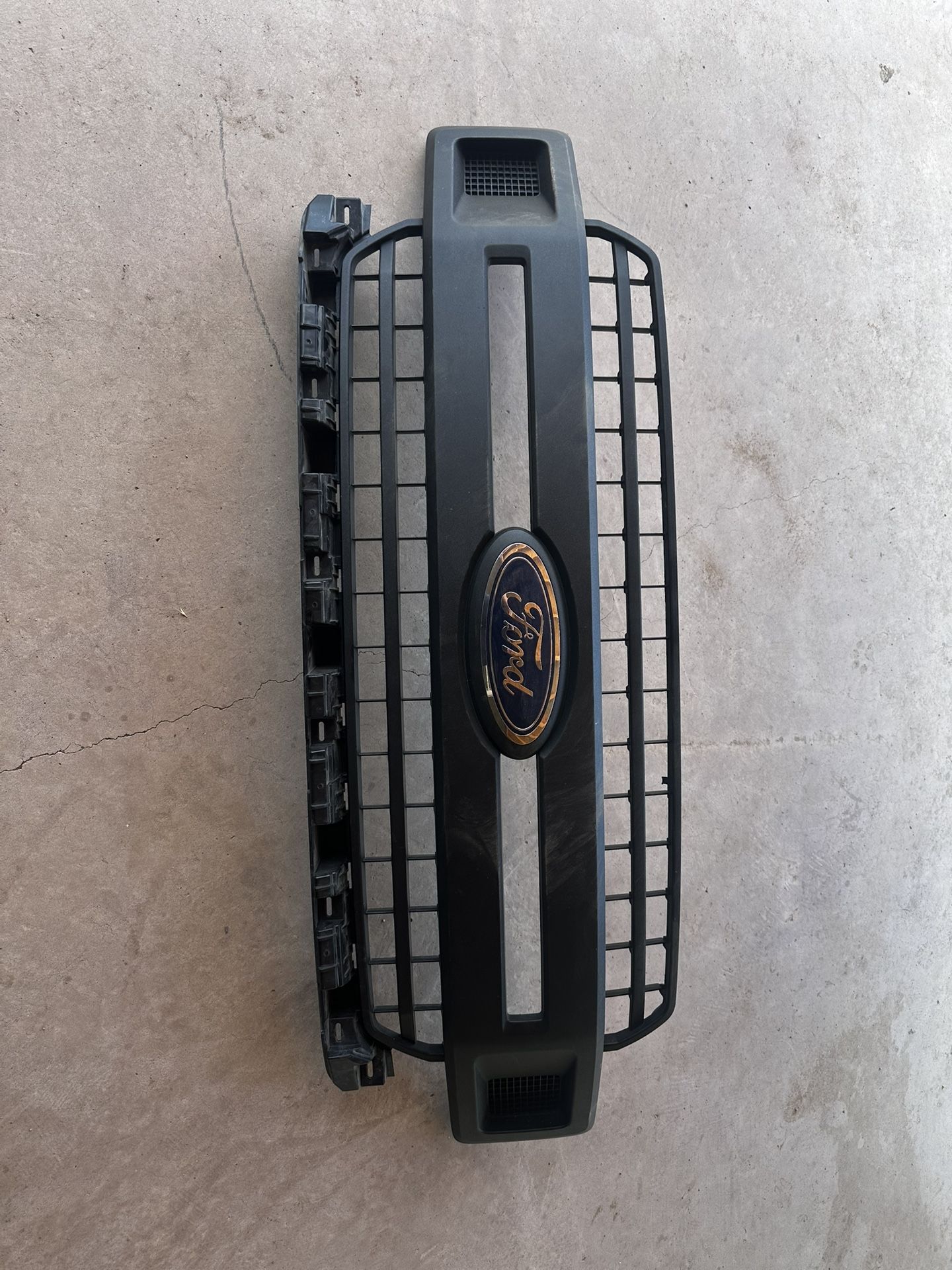 2018-2020 F150 Grille