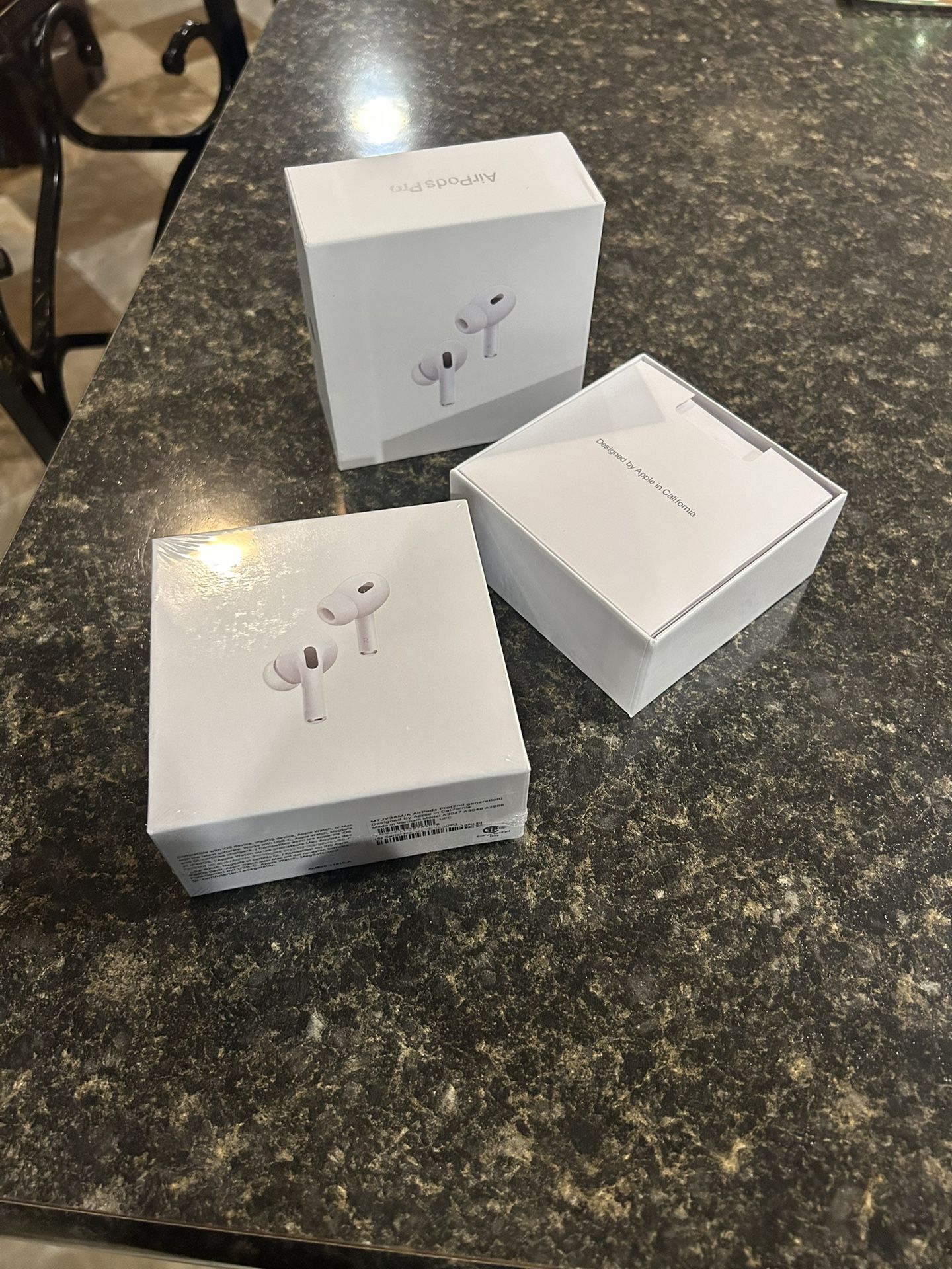 AirPods Pro 2nd GEN with Wireless Charging Case (USB-C)