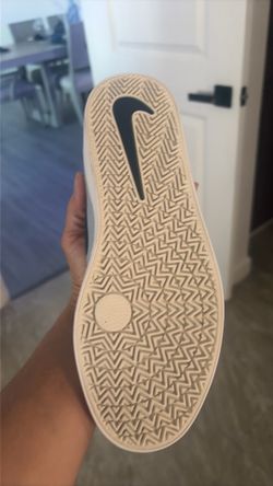 Tennis size 6 sneakers size 6