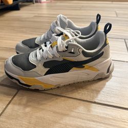 Puma Trinity Size 11 - Yellow/Black