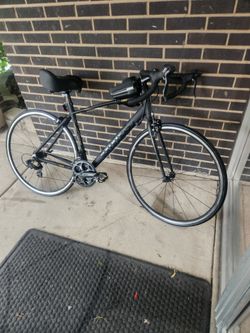 Tommaso Fascino Road Bike