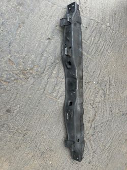 Soporte De Ariba /  Radiator - Para 18-19 Hyundai Sonata 