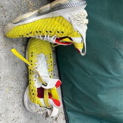 All Shoes For 50$ Obo