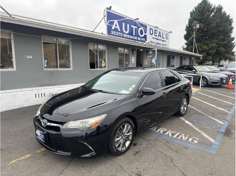 2015 Toyota Camry Hybrid