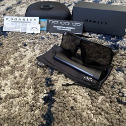 Oakley Sutro Mens Sunglasses All Black Style Prizm