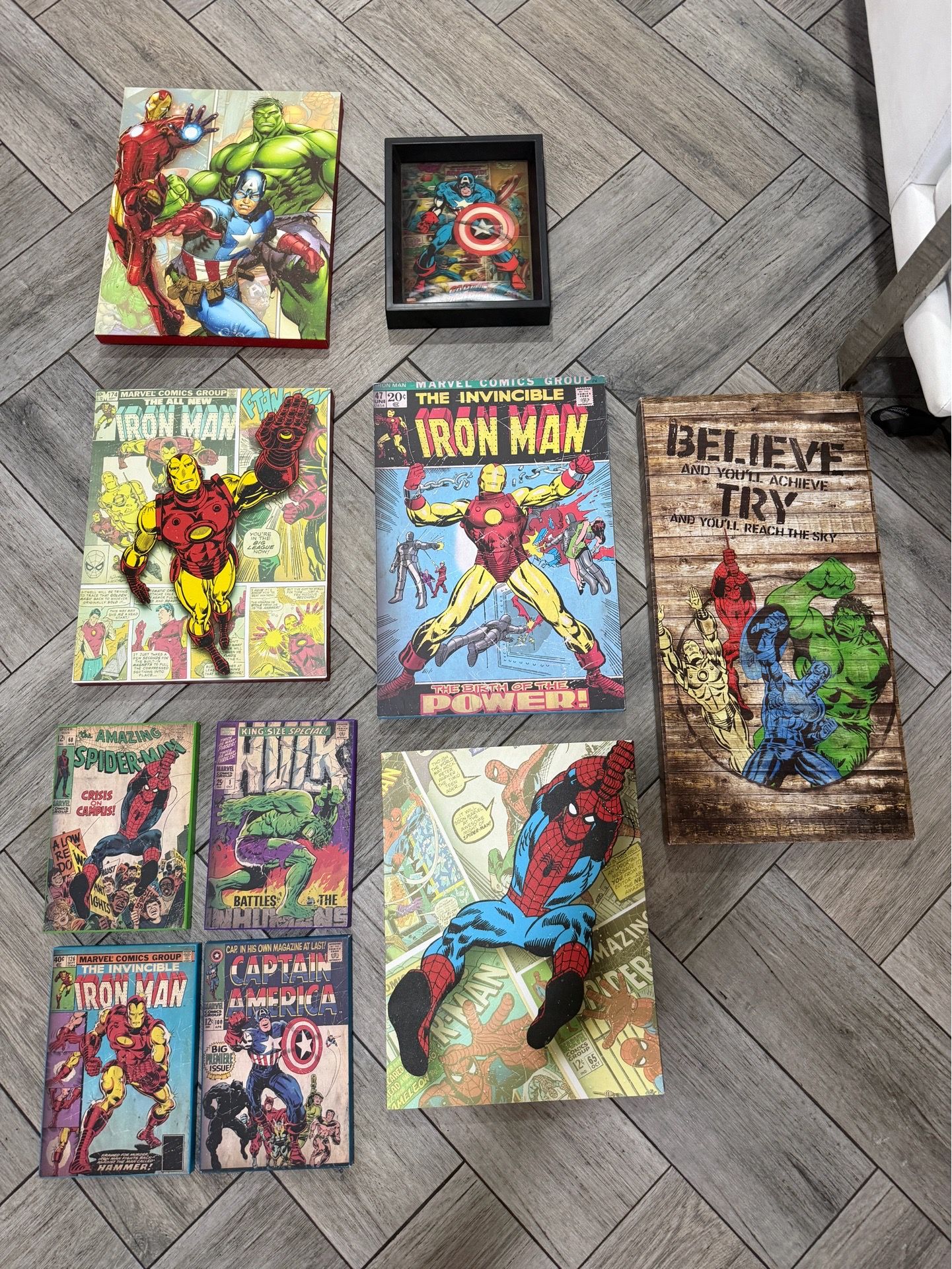 Lot of 10 Marvel Comic Book Cover Wall Art plaques