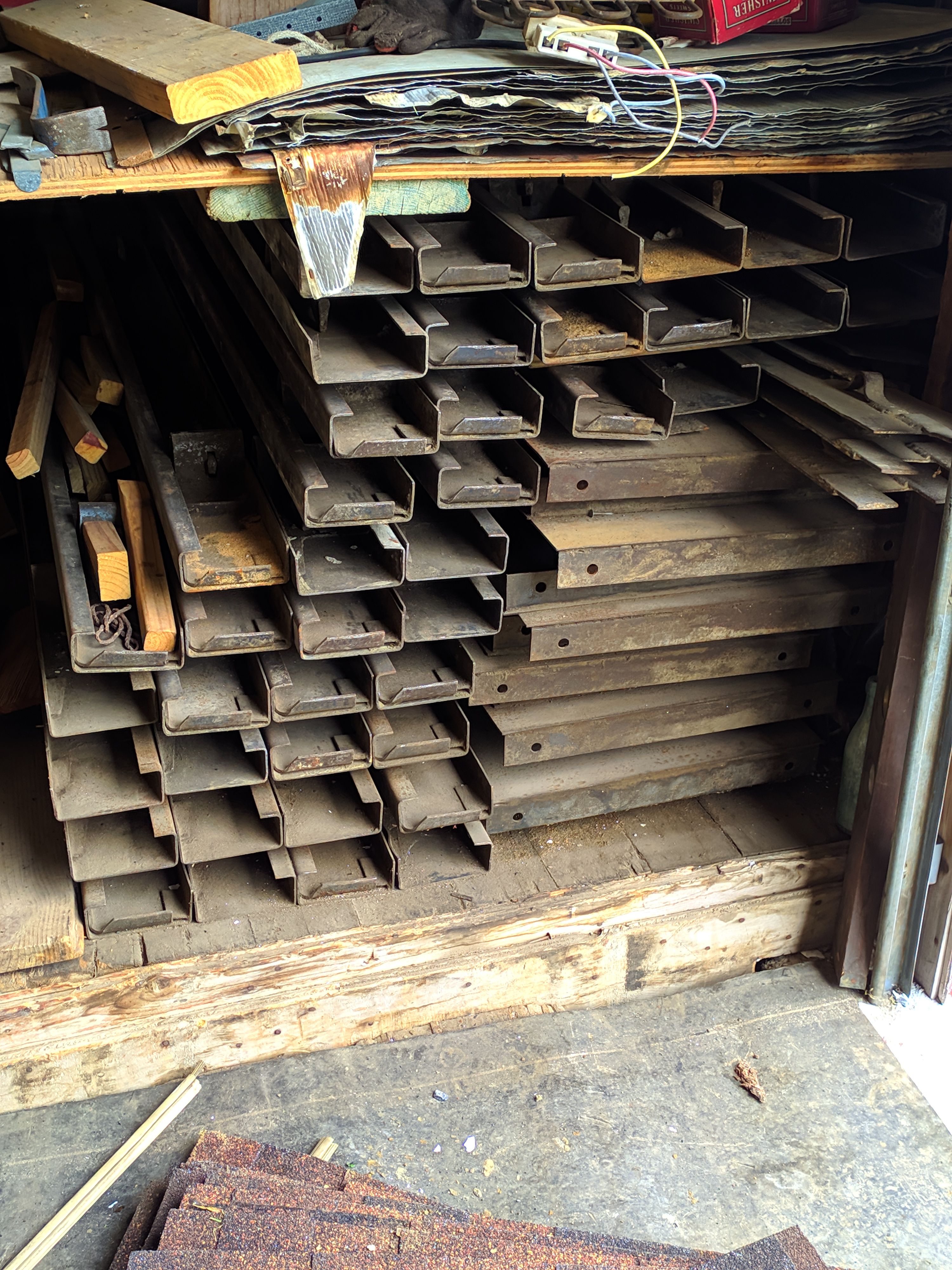 Steel concrete form lot sidewalk curb radius
