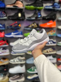 Jordan 11 Retro Low Cement Grey