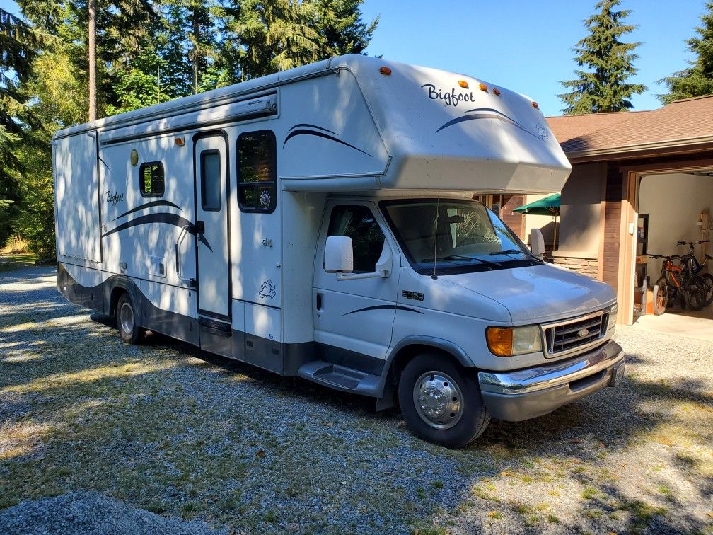 2004 Bigfoot 27', Custom Garage Toy Hauler