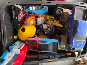 Bundle toys